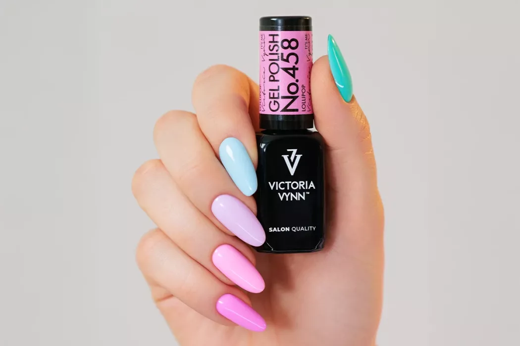 GEL POLISH 457 Pink Praline 8 ml GEL POLISH Pink / Victoria Vynn