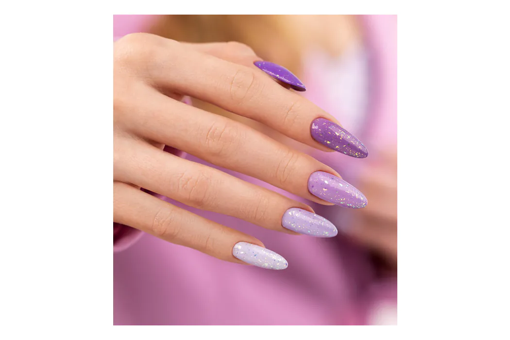BIG VANILLA SHINING PURPLE ver ワンオフ Purple nails styling with golden specks: designs, inspirations