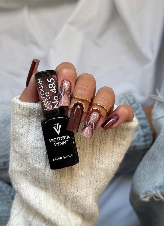 Espresso Glass Nails to nowa królowa jesiennych stylizacji