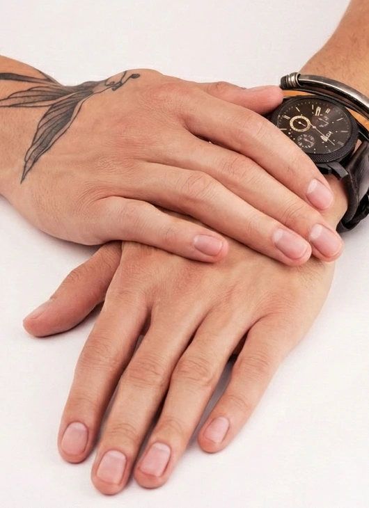 Męski manicure paznokci