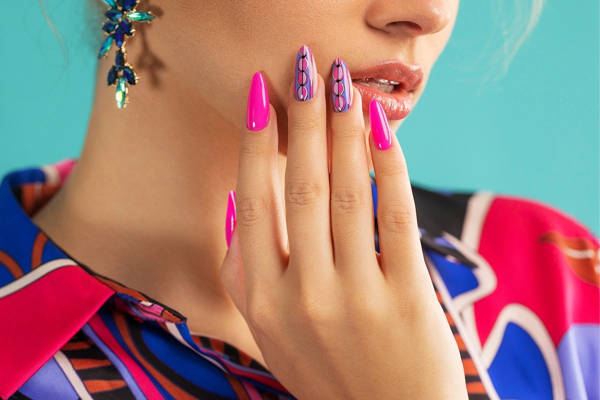 Świeży powiew nowoczesności w kolorach paznokci