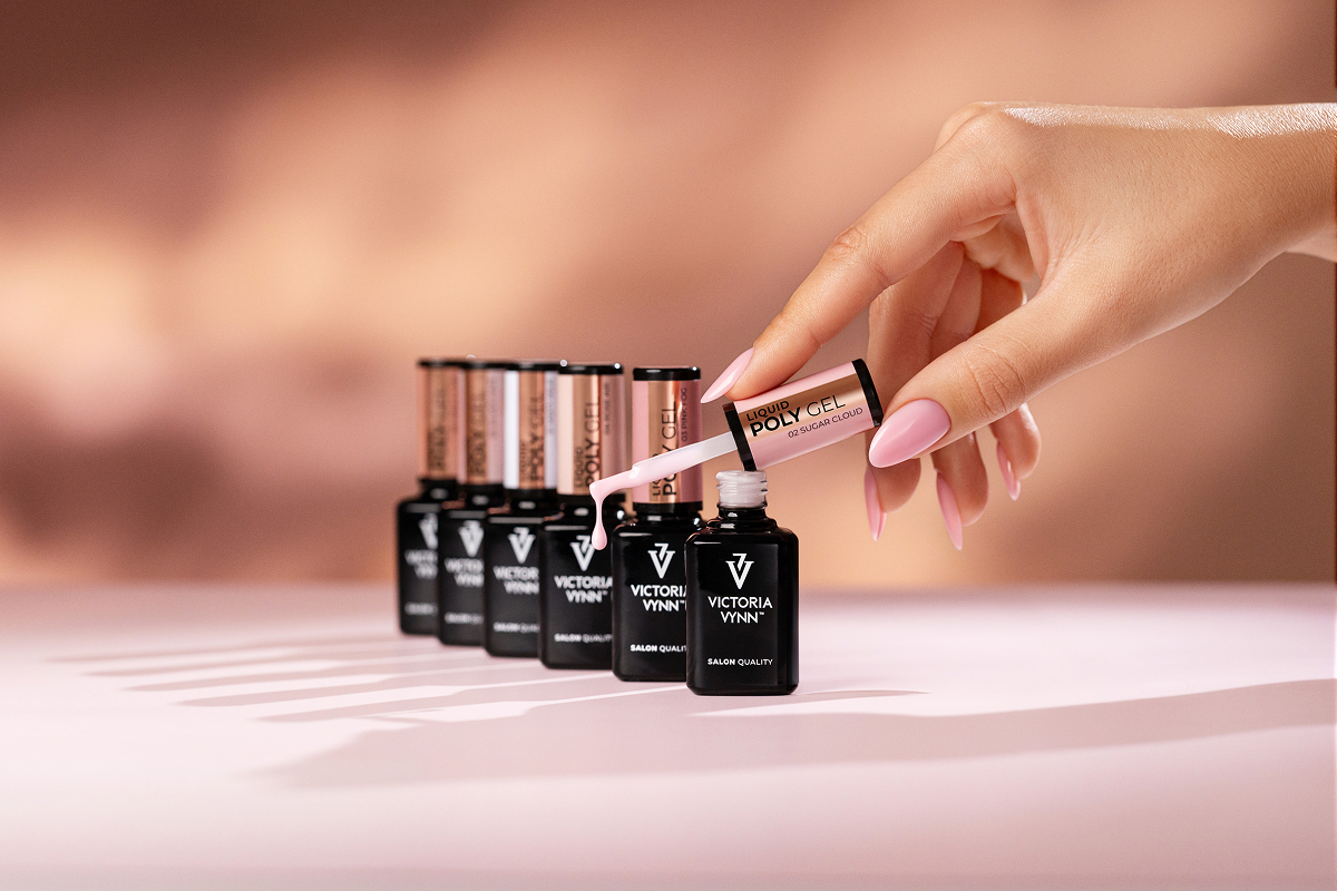 Płynny akrylożel LIQUID POLY GEL Victoria Vynn w butelce